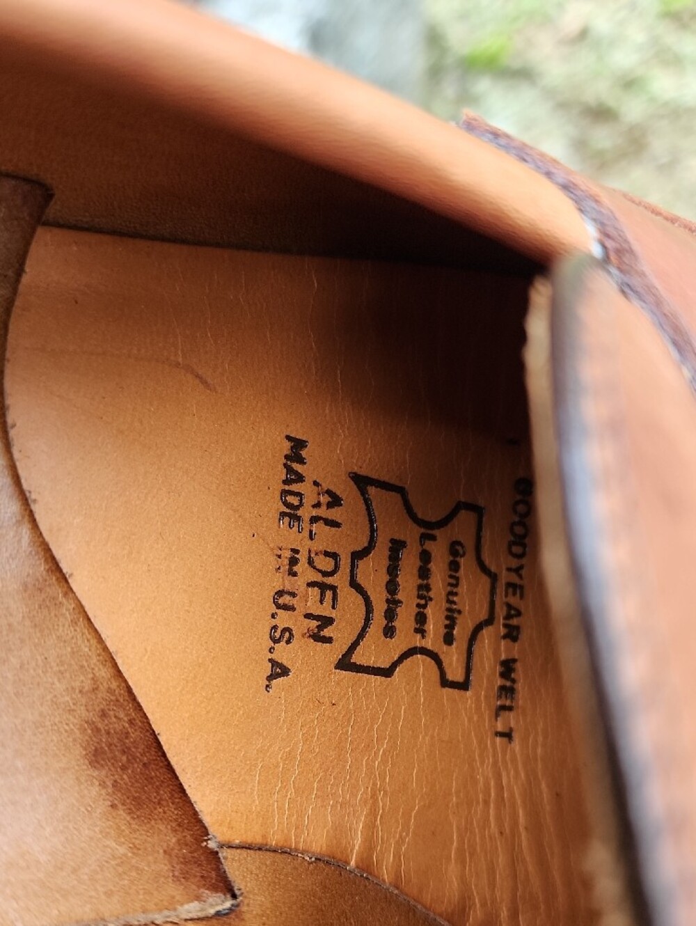 Alden Model 9696 Men's Leather Penny Loafers in Cognac size 8.5 - Picture 6 of 16